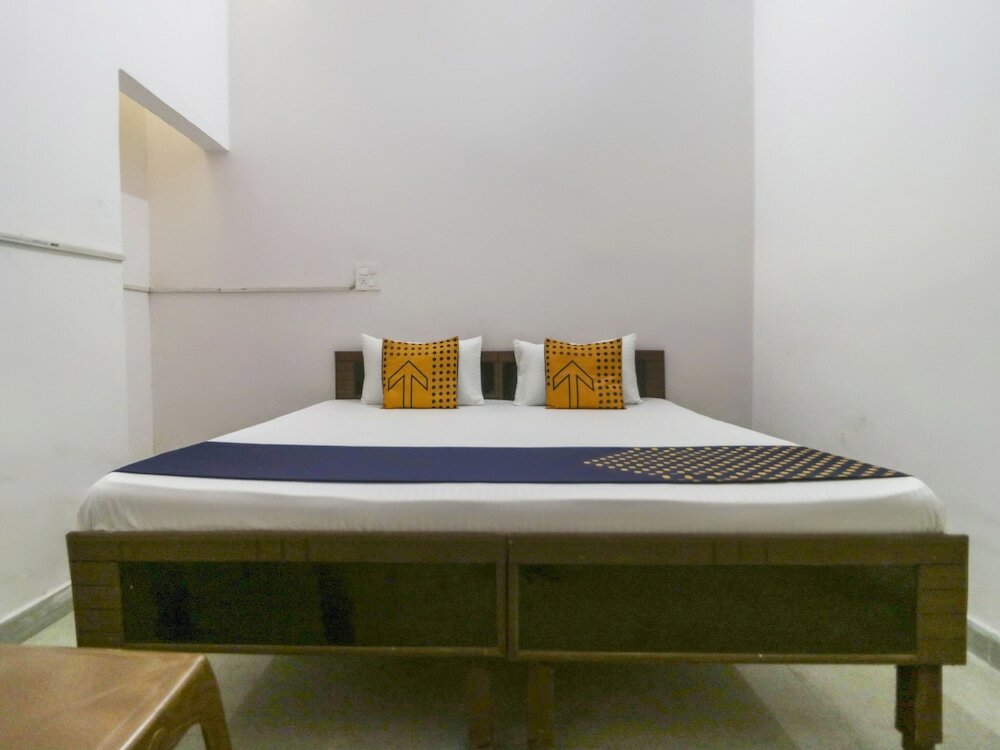 Фото Spot On 47436 Motel Vishesh