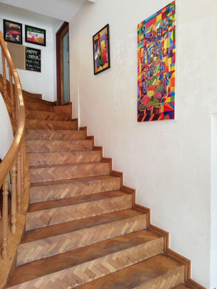 Фото Queen's Park Hotel