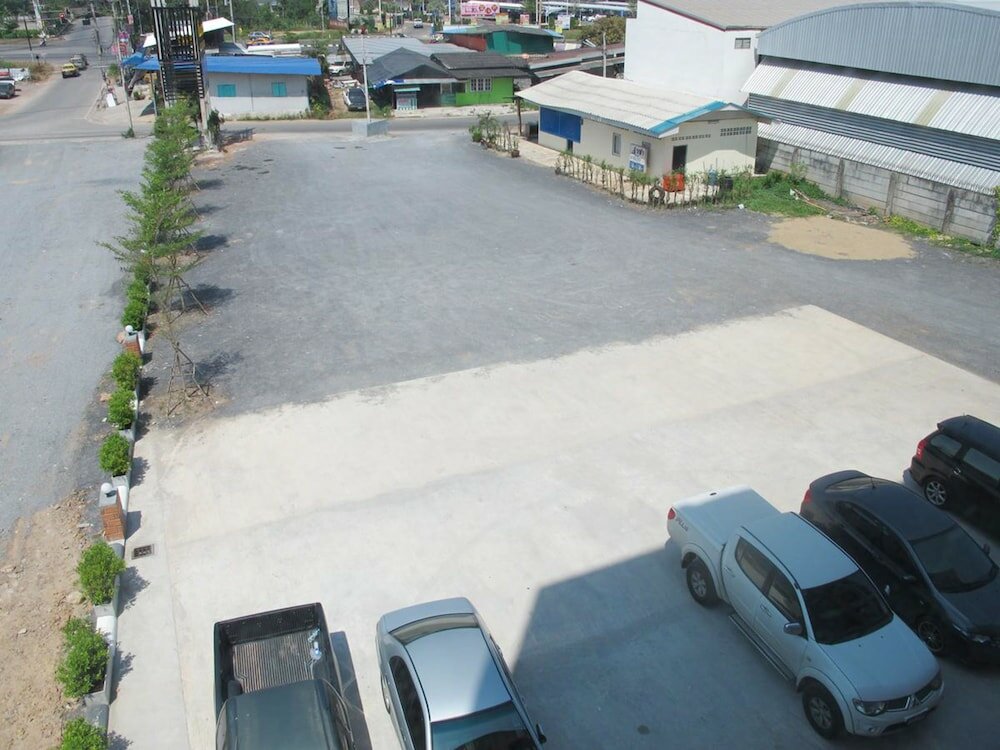 Фото C Tower Hotel