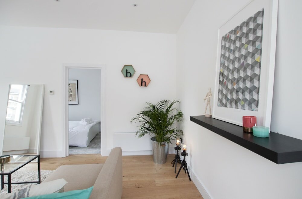 Фото Greyhound Residences by Allô Housing