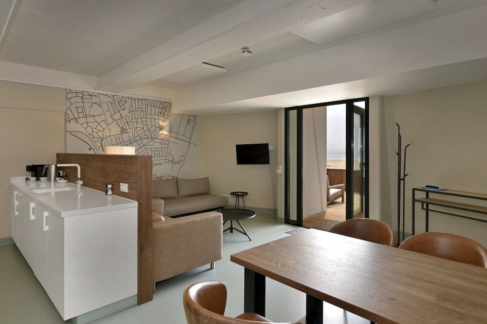 Фото Zandpaviljoen Pier 7