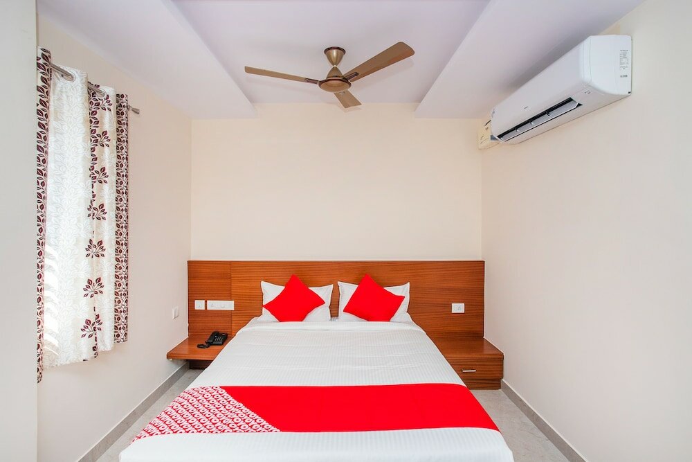 Фото Oyo 18836 Orchid Suites