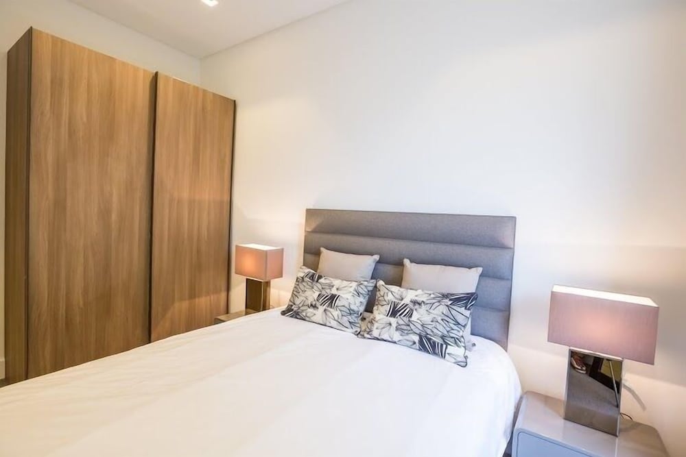 Фото 64817463081