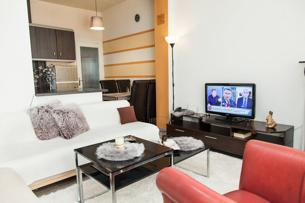 Фото Cute apartment in Neos Kosmos