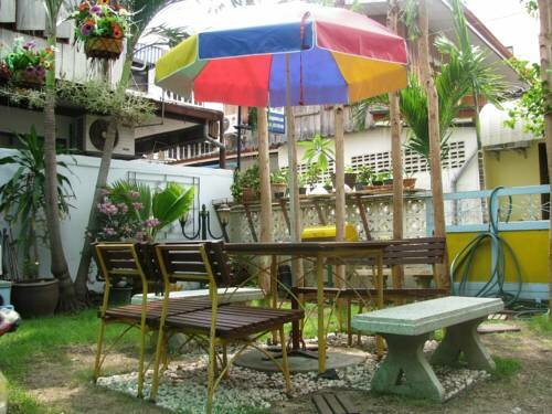 Хостел Hua Hin Lubsabai Hostel в Хуахине