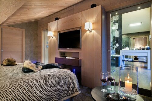 Гостиница Grandes Alpes Hotel в Куршевеле