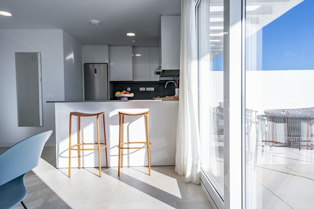 Фото Aqua Apartments Bellamar Marbella