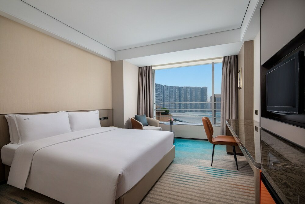 Фото Holiday Inn Chengdu Century City East Tower