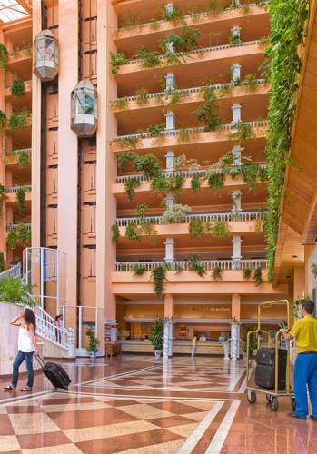 Фото Playacapricho Hotel