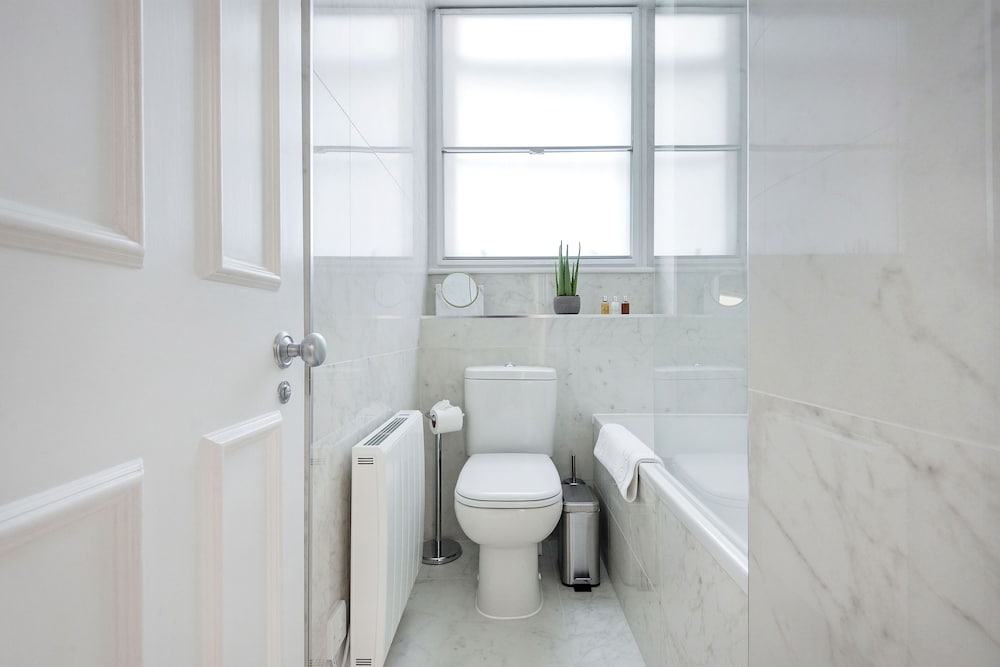 Фото 3 Sloane Gardens by UnderTheDoormat