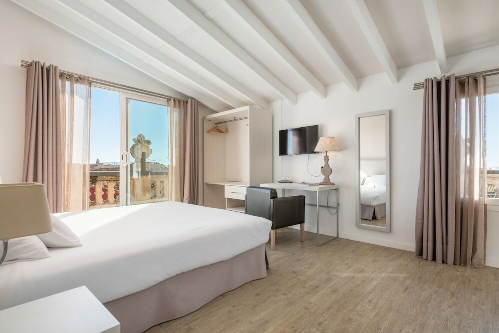 Фото Hbe Boutique España