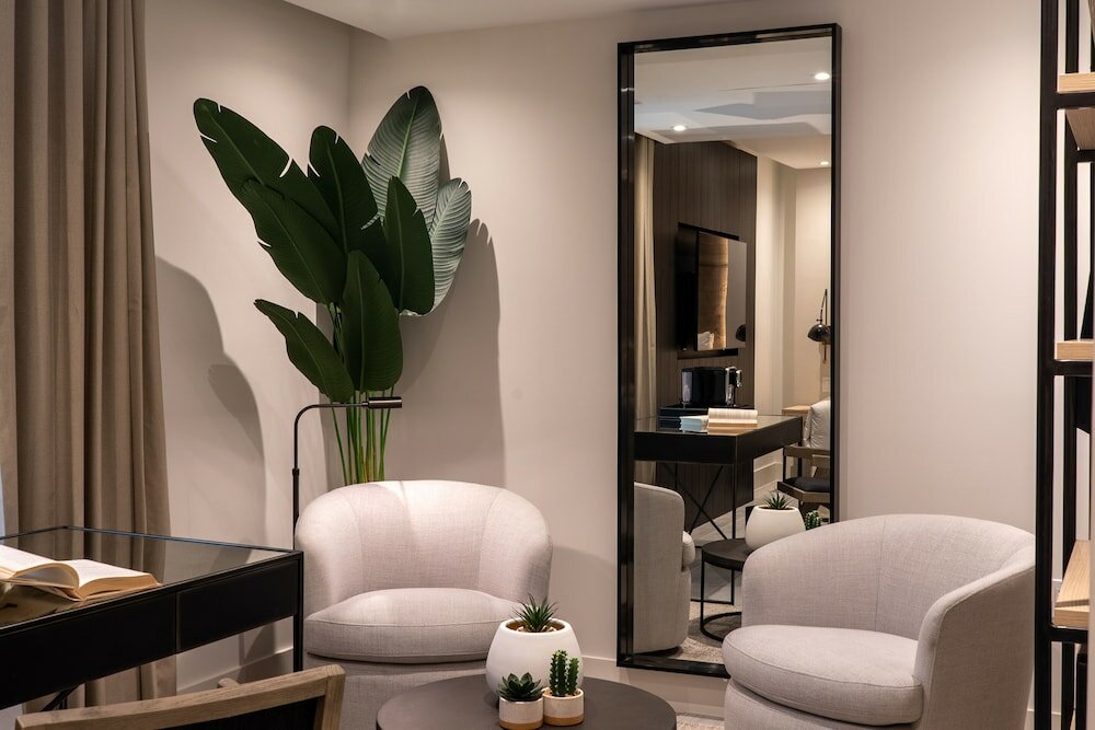 Фото Nassau Suite South Beach - an All Suites Hotel