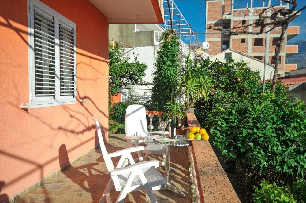 Фото Apartments Orange