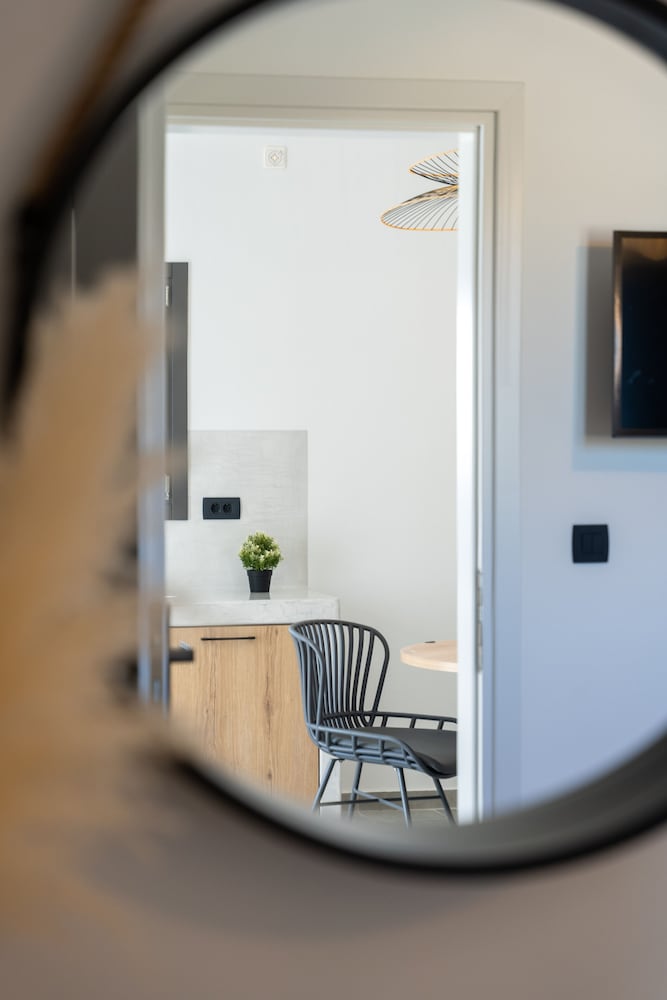 Фото Almira Luxury Suites