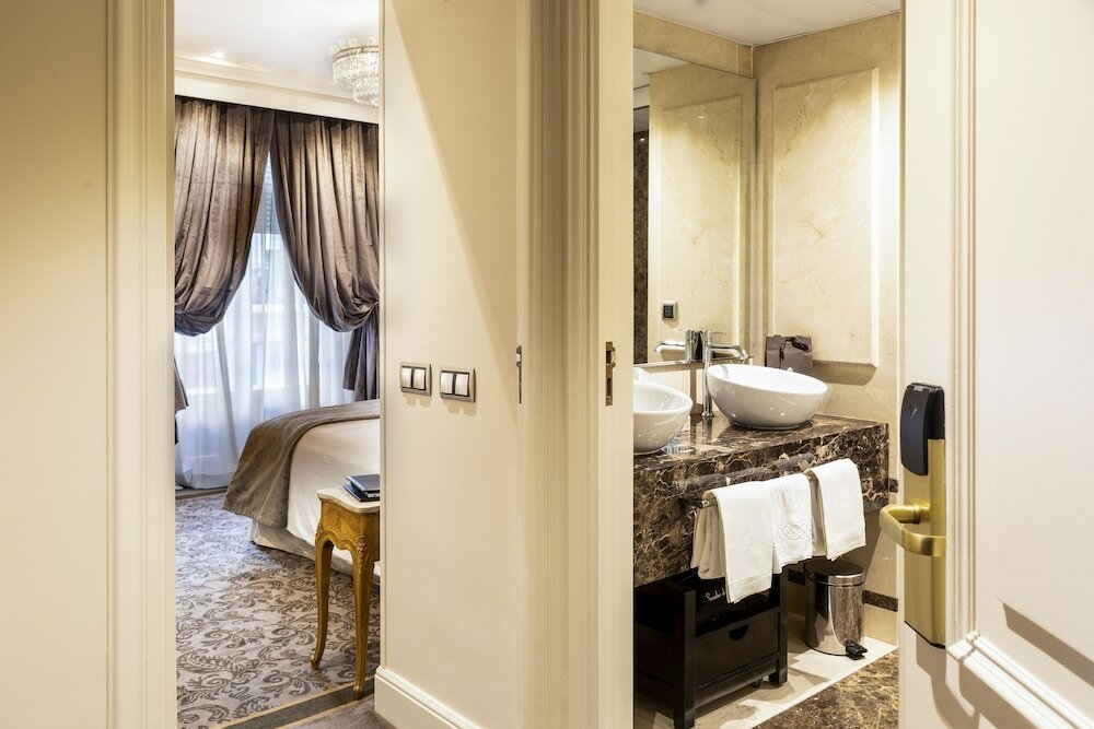 Фото Wellington Hotel & SPA Madrid
