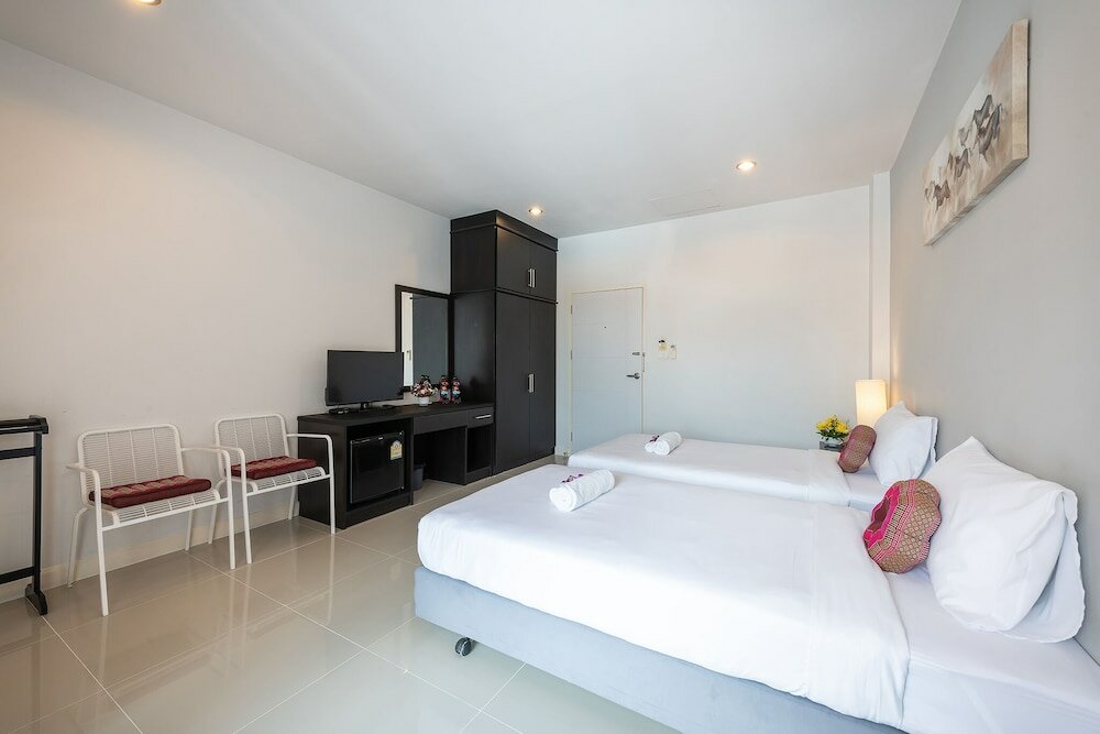 Фото May House Karon Beach