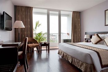 Фото Mondial Hotel Hue