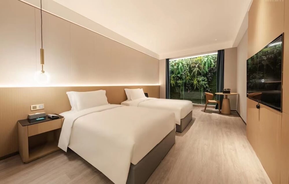 Фото The Skytel Hotel Shenzhen Central Park