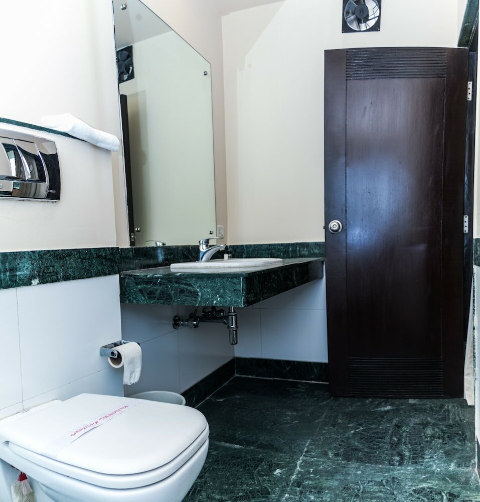 Фото Ikhaya Hotels