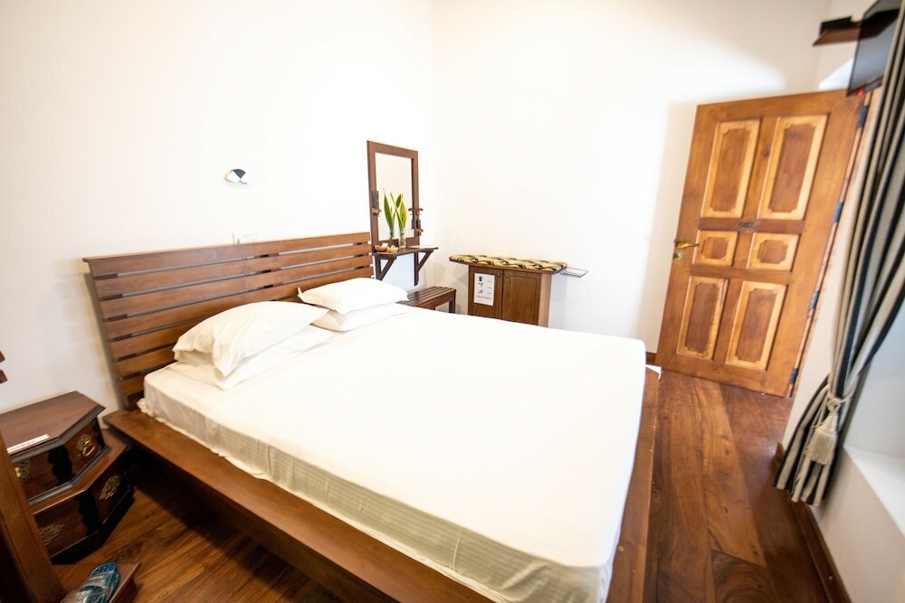 Фото New Old Dutch House - Galle Fort