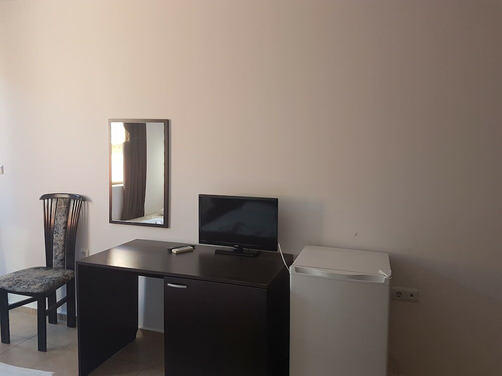 Фото Salt Lake ApartHotel