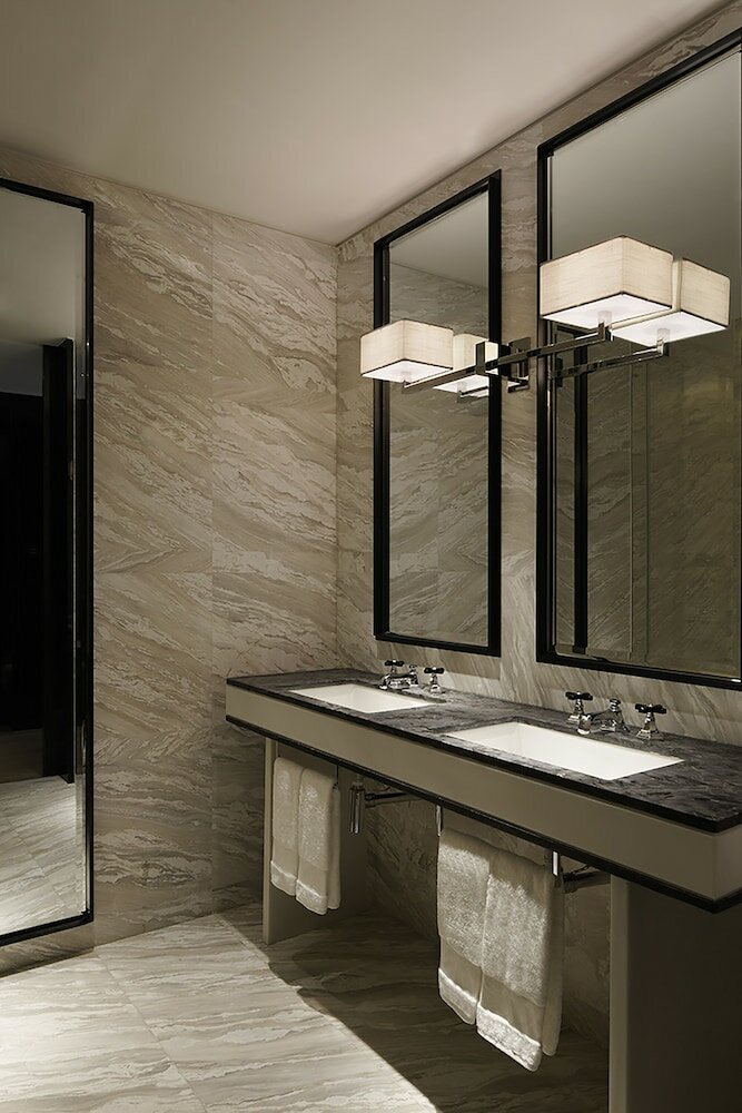 Фото W Guangzhou