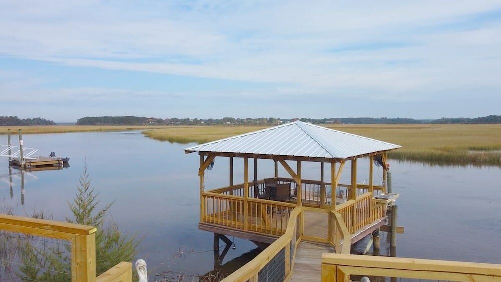 Фото Deep Water Dock and Home on the Ga Coast