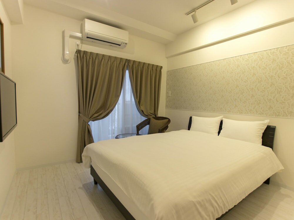 Фото Y‘ Rise To Hotel Itoman