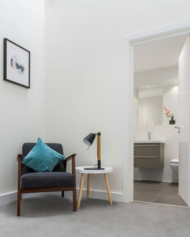 Фото Queens Park by Flying Butler Apartments