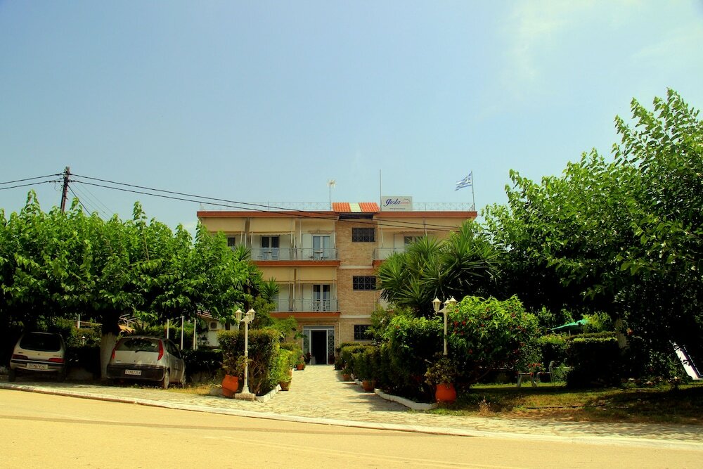 Фото Giota Rooms