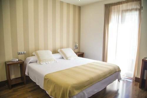 Гостиница Córdoba Carpe Diem Hotel y Apartamentos в Кордове