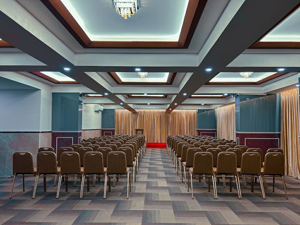 Фото Pride Biznotel Bengaluru Whitefield