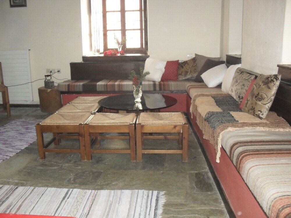 Фото Traditional Guest Home Dimou