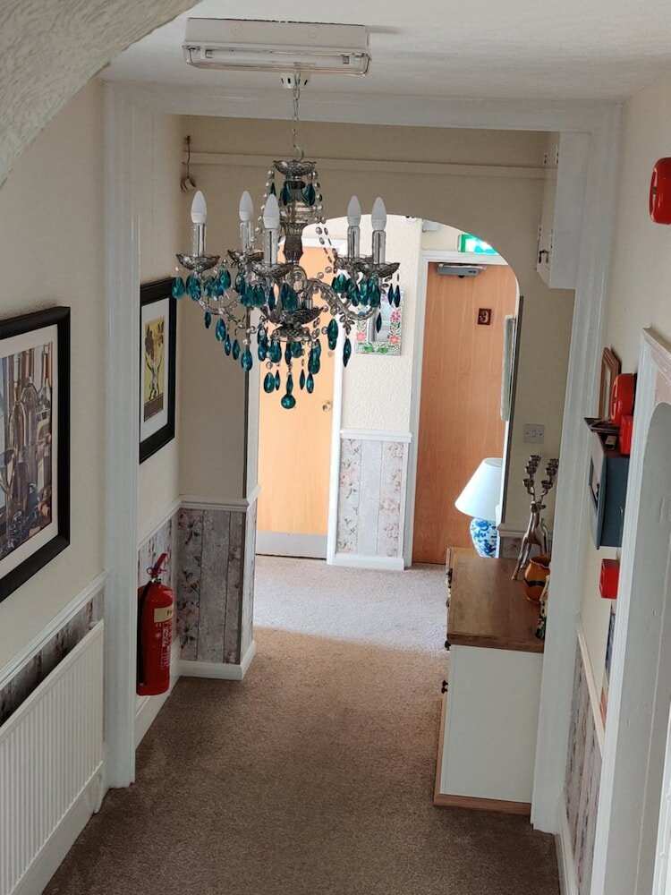 Фото Cameron Court B&b