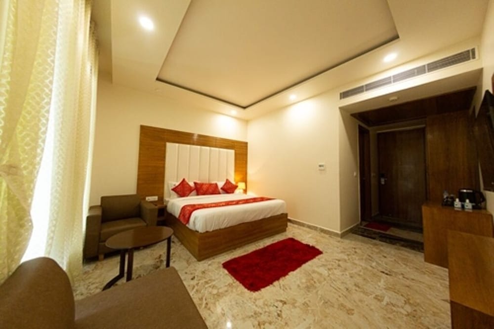 Фото Comfort Hotel Amritsar