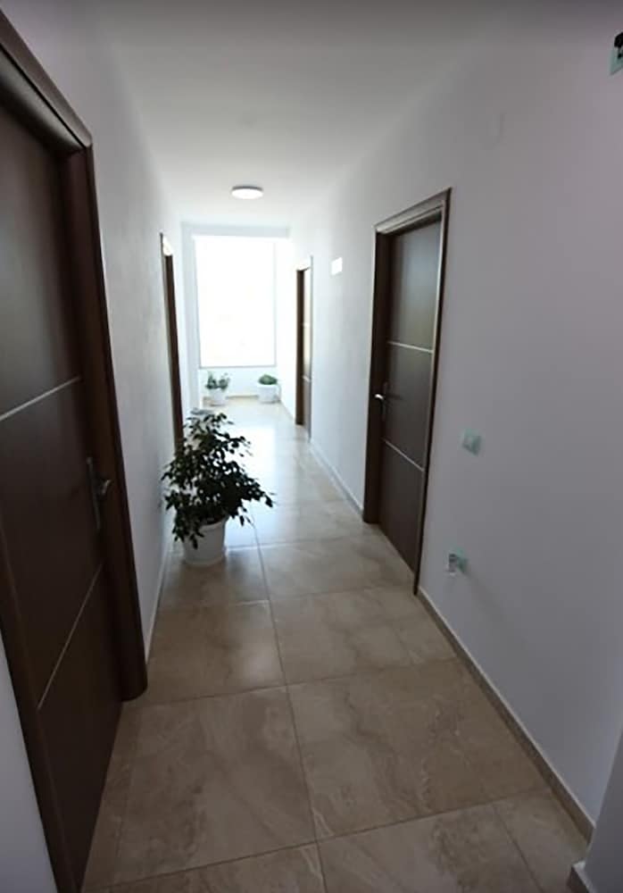 Фото Esmerald Hotel