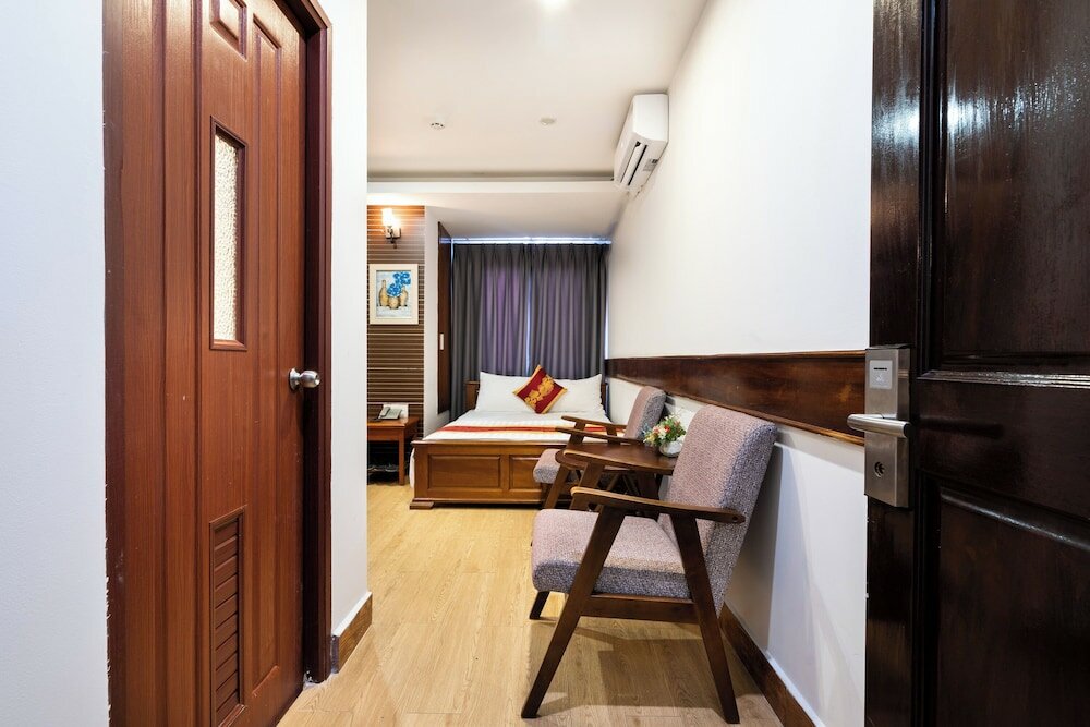 Фото King Hotel Saigon Airport