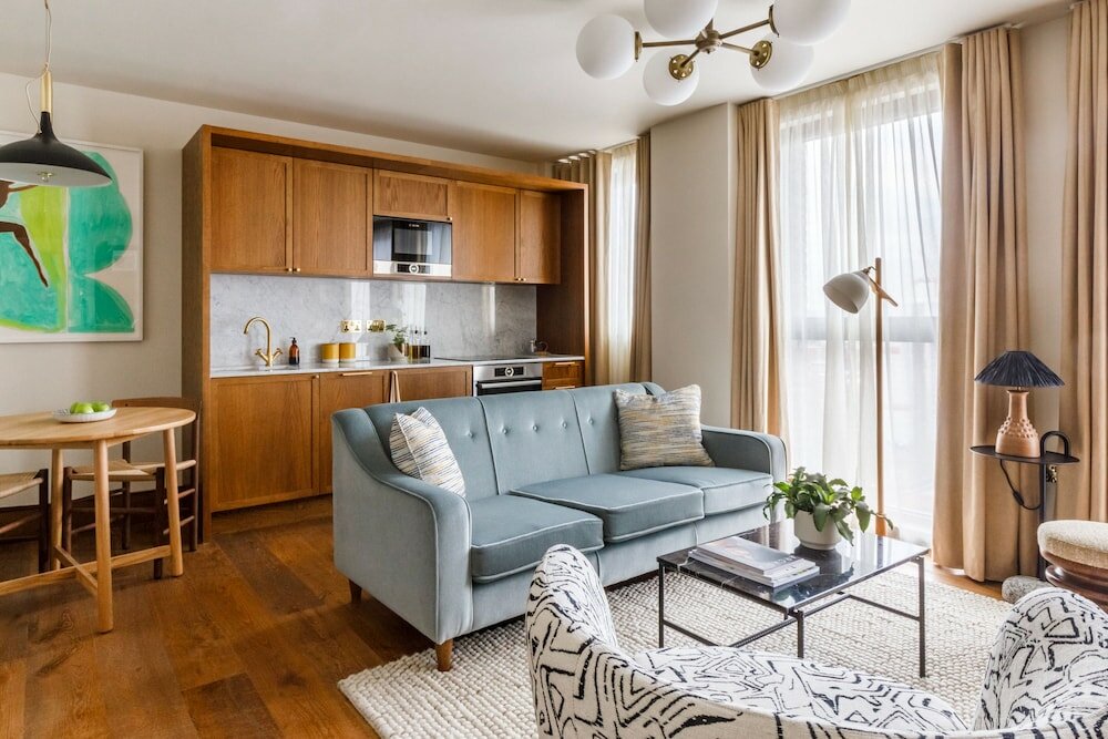 Фото Stunning Apartment with City views