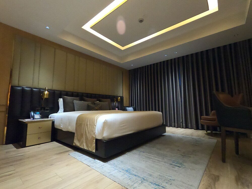 Фото The Zabeer Dhaka