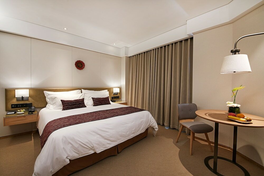 Фото New Century Kylie Hotel Ningbo