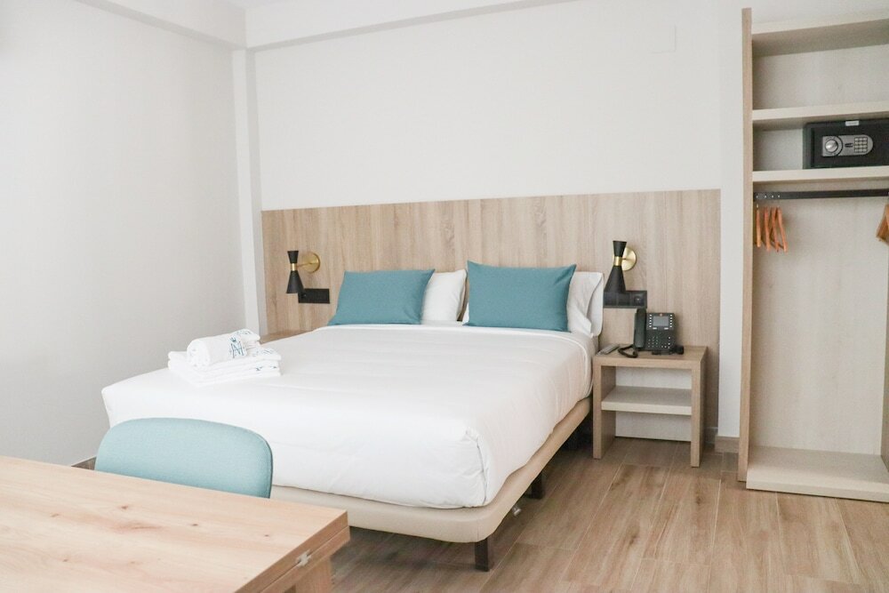 Фото Hotel Narcea Santa Pola