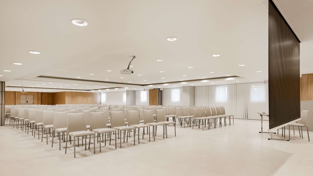 Фото Nh Málaga Hotel