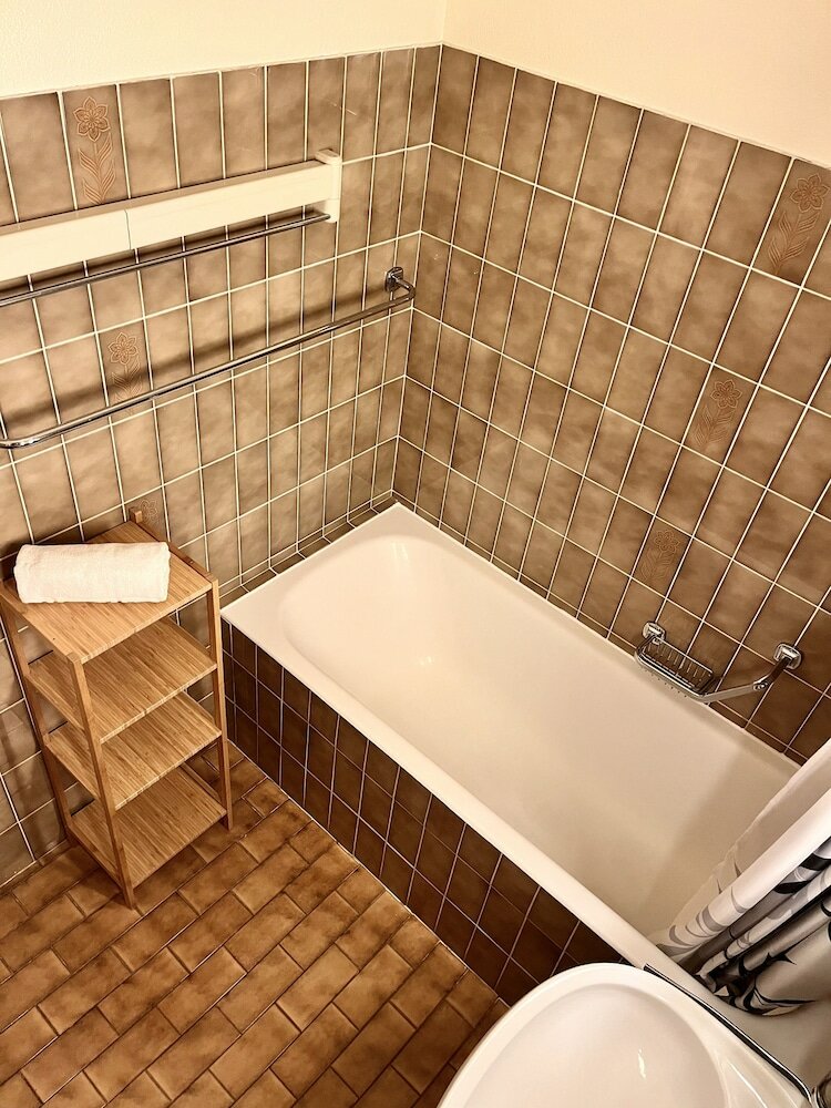 Фото Yooneet Train Station 1br Cozy Apartment