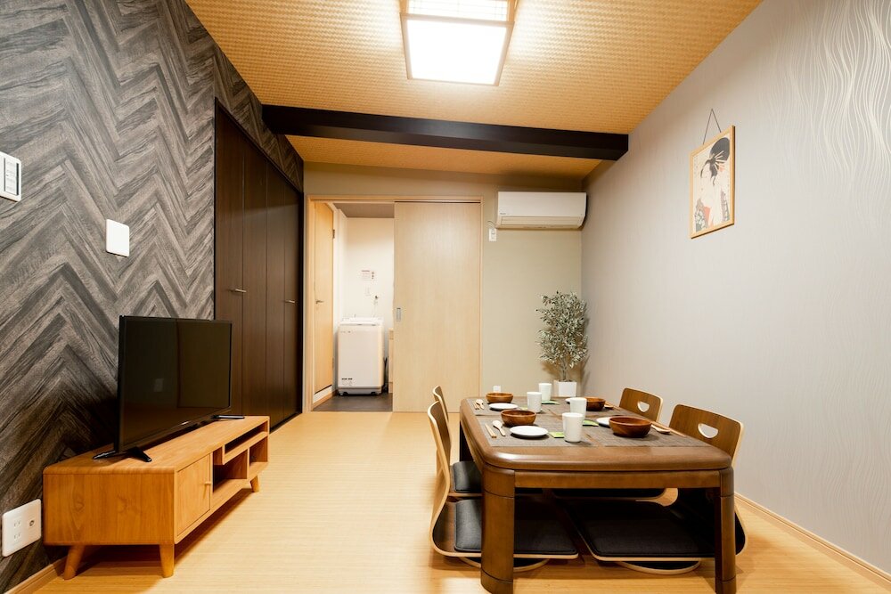 Фото Sakuragawa no house Osaka Castle Villa