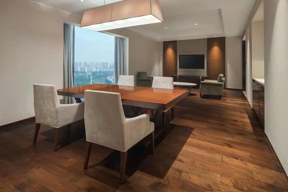 Фото Sheraton Shanghai Jiading Hotel