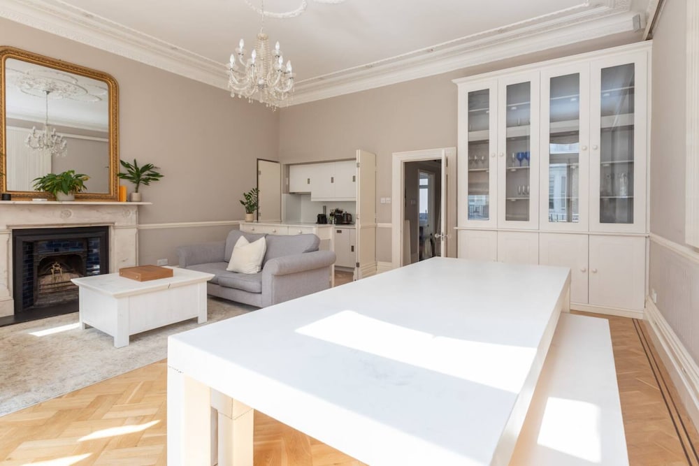 Фото Charming 1bd Flat With Balcony - Kensington