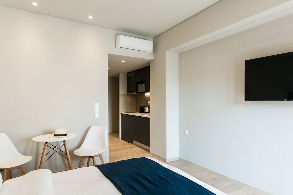 Фото Wyz Piraeus