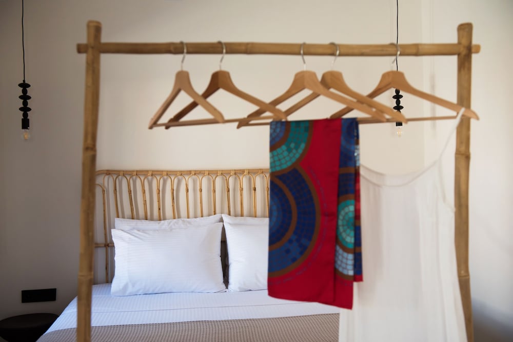 Фото Terra Nera Suites Santorini