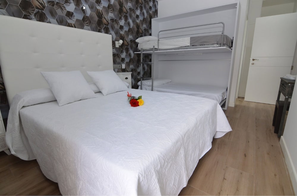 Фото Hotel Castillo Benidorm