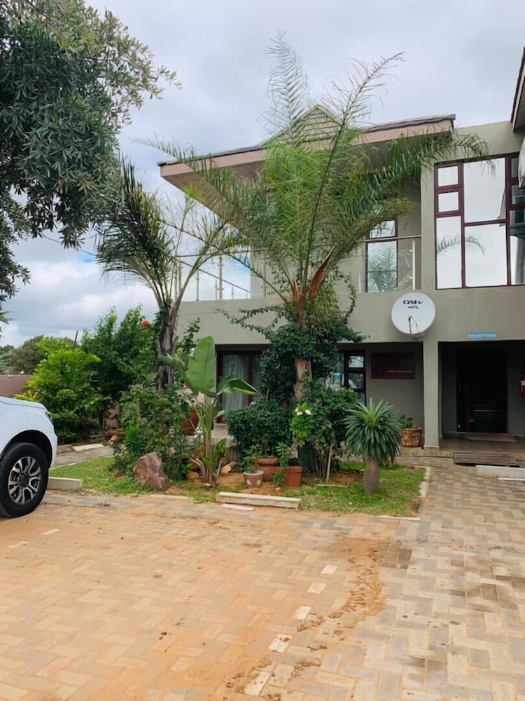 Фото Kanyi Guest House